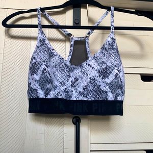 Bundle Pink sports bra/ no boundaries seem less bra
